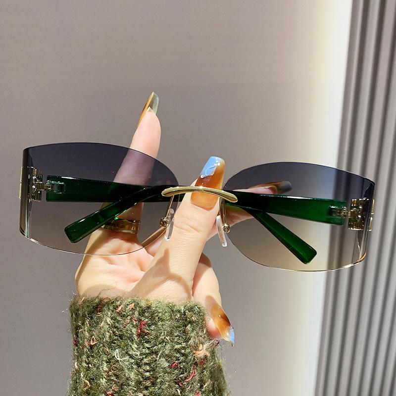 

Солнцезащитные очки Spice Girl Металлические Овальные Безободковые Изогнутая Маленькая Оправа Защита от УФ-лучей Отделанные Солнцезащитные очки