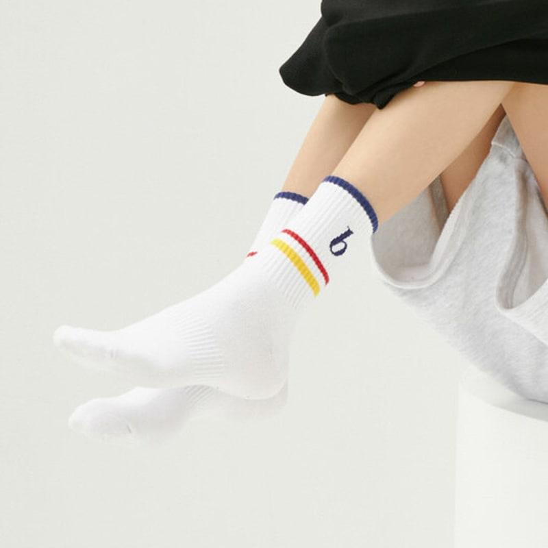 Bananasisters Lineby Golji Socks_4color