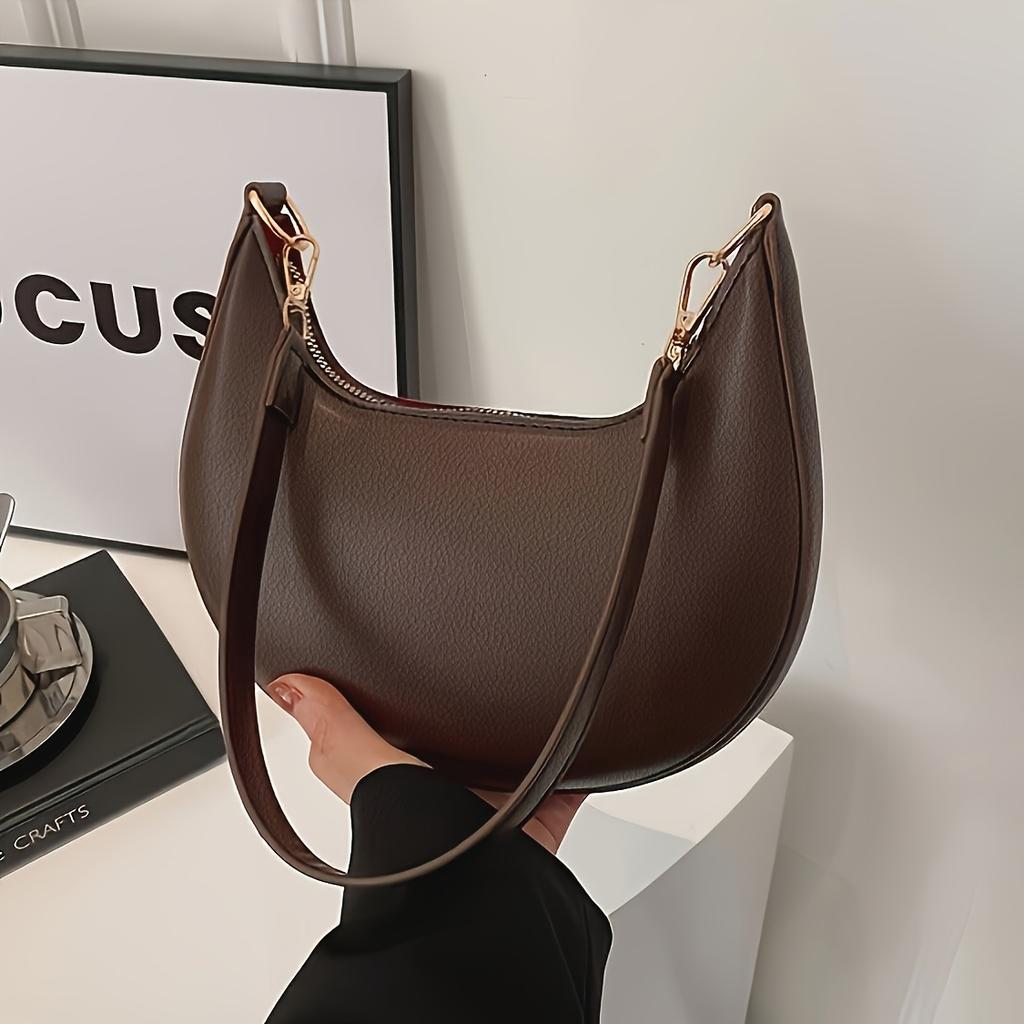 Women's Handbag, Luxurious Crescent-shaped Crossbody Bag - a Shoulder Bag Suitable for Casual or Formal Occasions.