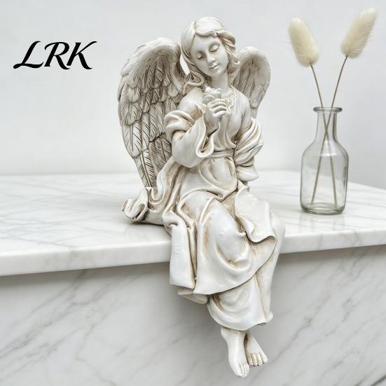 Retro Angel Garden Decoration Winged Statue, Resin Praying Figurine, Elegant Healing Courtyard Ornament Sitting Sculpture for Outdoor Indoor