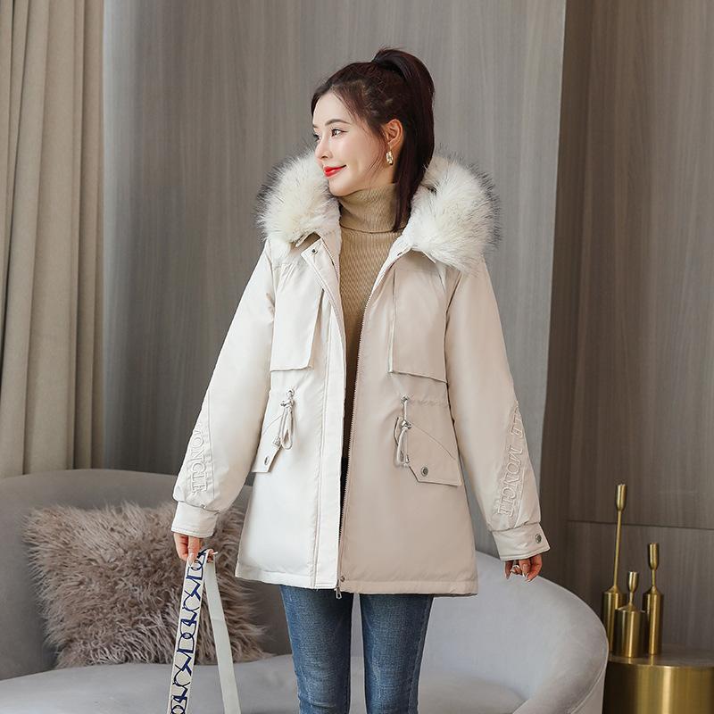 Pai Overcomes The New Korean Version of Loose Padded Cotton-padded Jacket with Big Fur Collar In Winter and Short Cotton-padded Coat In Winter.