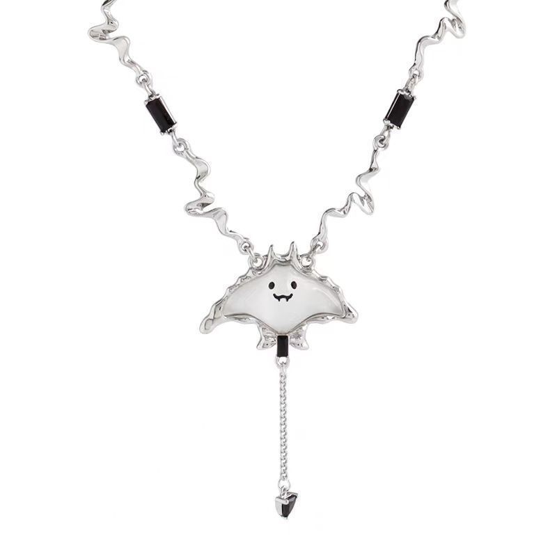 Sweet Devil Fish Necklace With Alloy Pendant For Women And Men Gift