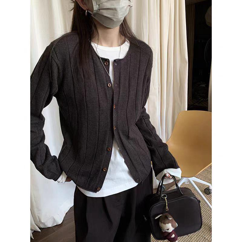 Retro Old Money Wool Knit Cardigan Sweater for Women - Autumn/Winter Ribbed Round Neck Loose Fit