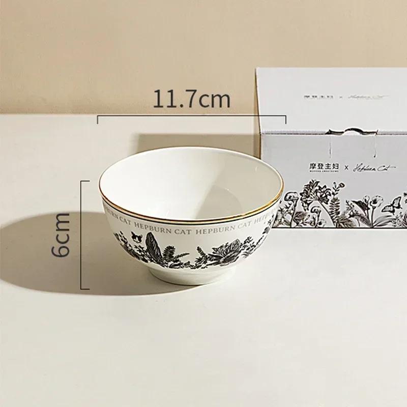 

Керамическая тарелка в стиле ретро-дворца, легкая роскошь, кофейня, послеобеденный чай, изысканные десертные тарелки, вкусные блюда, тарелка для рыбы