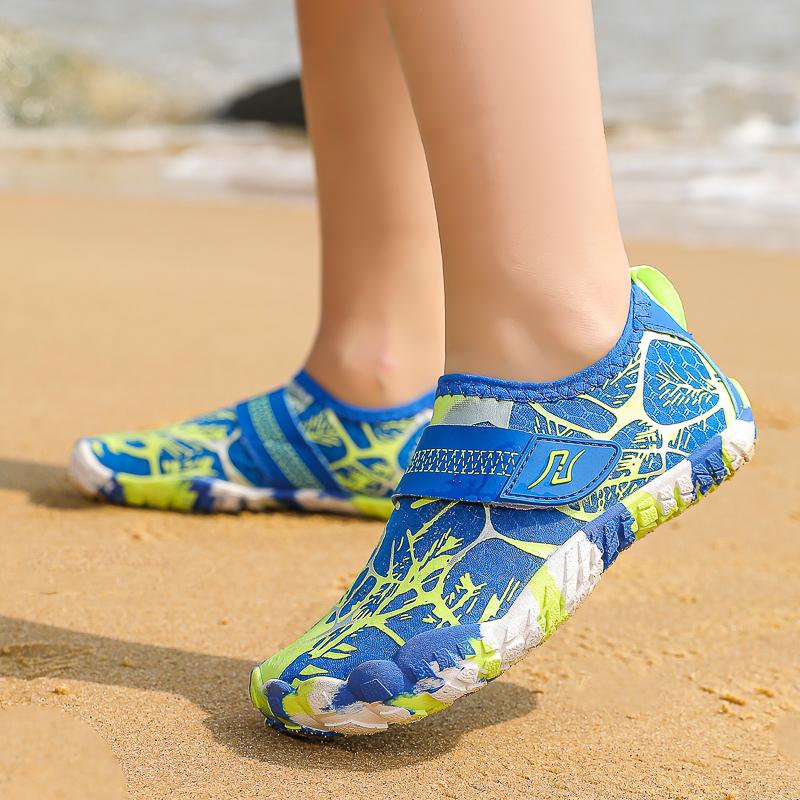 Child Wading Sneakers Sea Water Sports Shoes Light Aqua Shoes Kids Barefoot Wading Shoes Quick Dry Swimming Trainers