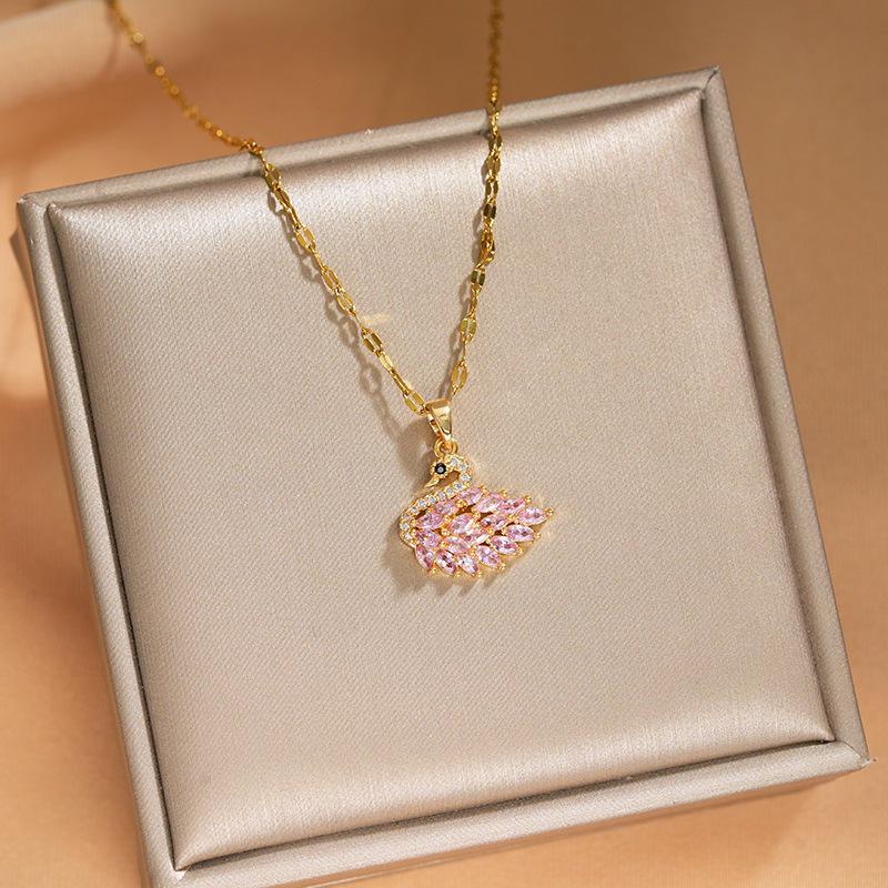 Light Luxury Copper-Inlaid Diamond Necklace for Women – Exquisite INS-Style Clavicle Chain