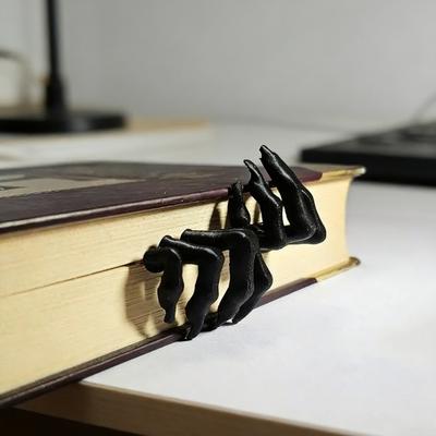 Creepy Hand Bone Bookmark Fun Horror Bookmark for Readers Realistic PLA Decor Gift for Halloween & Book Lovers Cool Desk Accessory