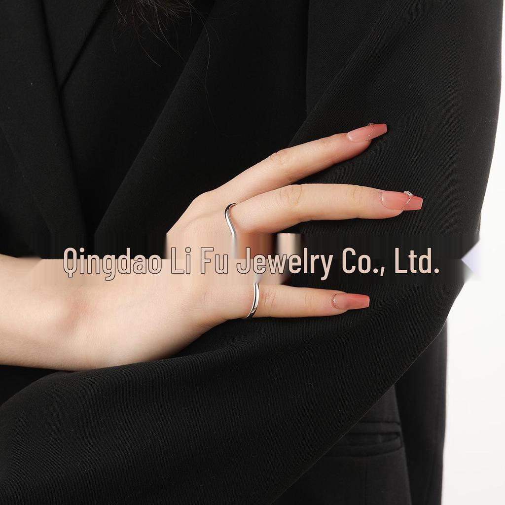 3-Finger Double Ring: Cross-Border Niche Metal with Irregular Smooth Surface