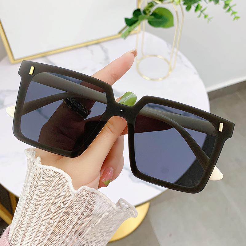 Unisex Trendy Large Frame Anti-UV Sunglasses - Popular Douyin Style