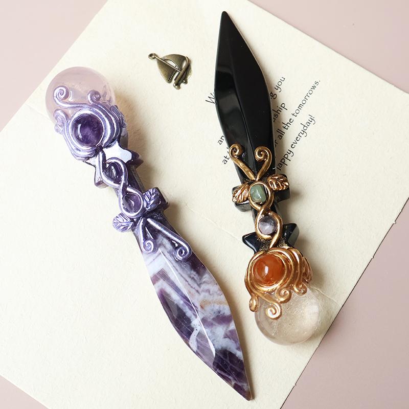 Scettro di Cristallo a Forma di Coltello, Bacchetta Magica che Unisce Cristallo a Forma di Coltello e Sfera di Cristallo, Regalo di Halloween