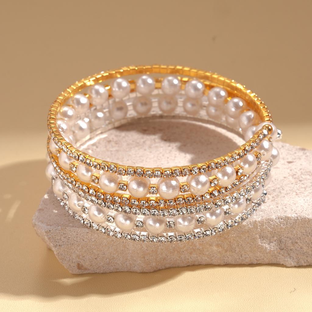 European and American Court Style Diamond-encrusted Imitation Pearl Beaded Three-layer Open Bracelet Exquisite Light Luxury Jewelry
