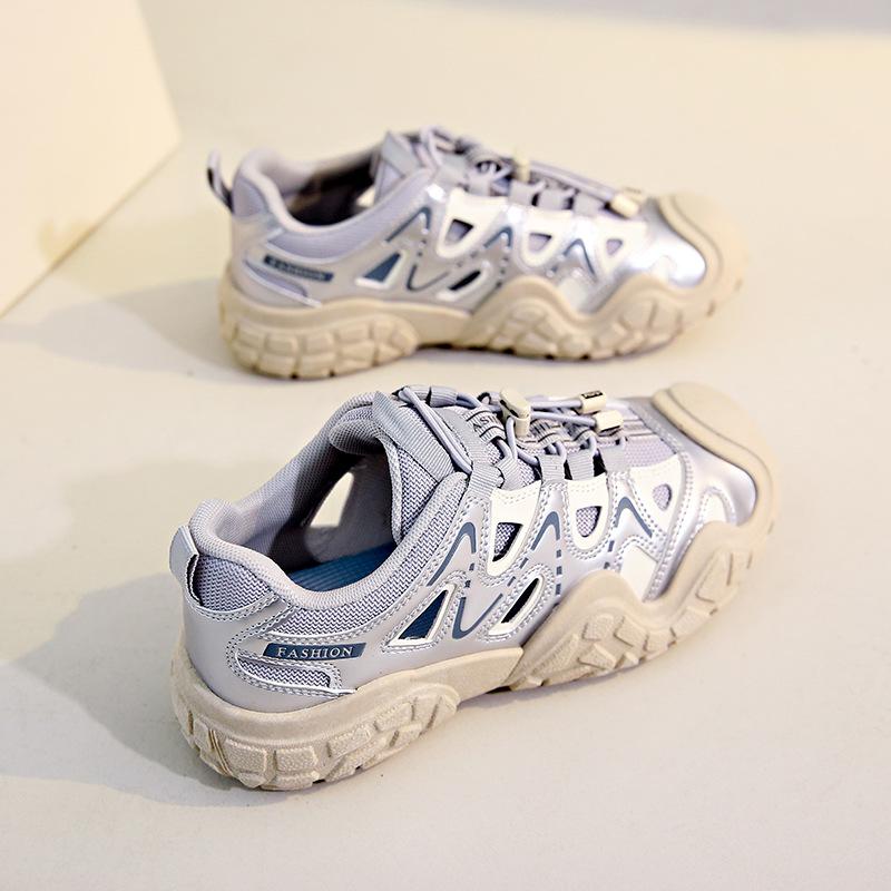 

2025 популярные летние уличные ботинки для ходьбы по воде маленькие белые туфли женские сетчатые дышащие студенческие кеды полые повседневные туфли LD01 40