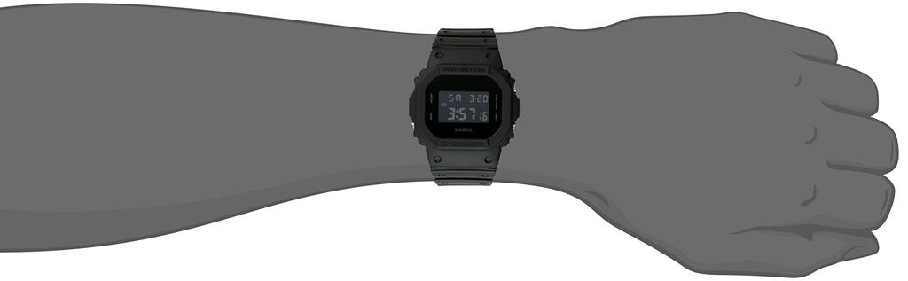 Die Casio Solid Colors ist eine international erhältliche Herrenuhr, genauer gesagt das Modell G-SHOCK DW-5600BB-1 in Schwarz.. [Importiert]