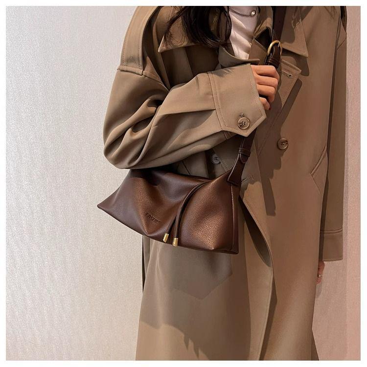 2025 Versatile Retro Dumpling Shoulder & Crossbody Bag