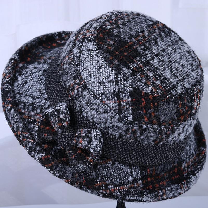 Damen Herbst- und Winter Eleganter Verdickter Warmer Fischerhut Mittelalterliche und Ältere Frühling Schlichte Freizeit Flache Mütze