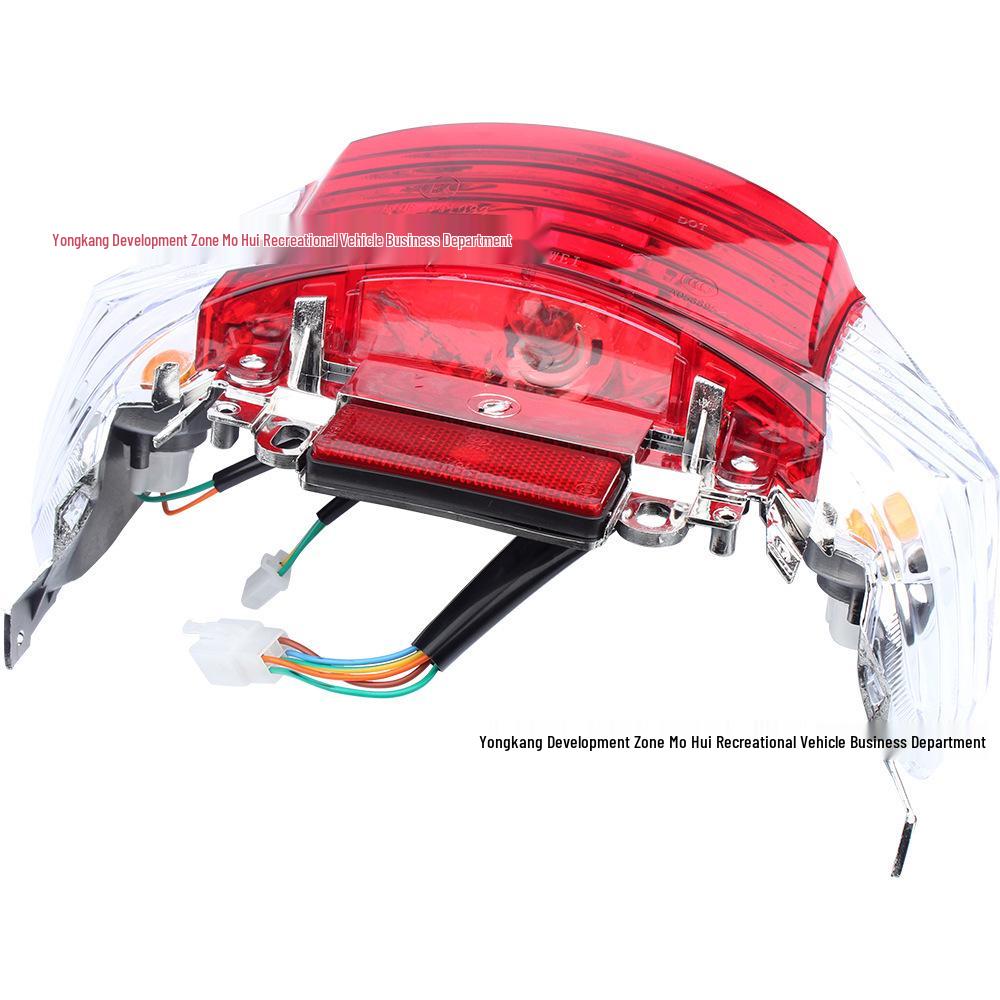 GY6 50CC Chuanl Sunny SSR Achterrem Achterlicht & Knipperlicht Reflector voor Scooters