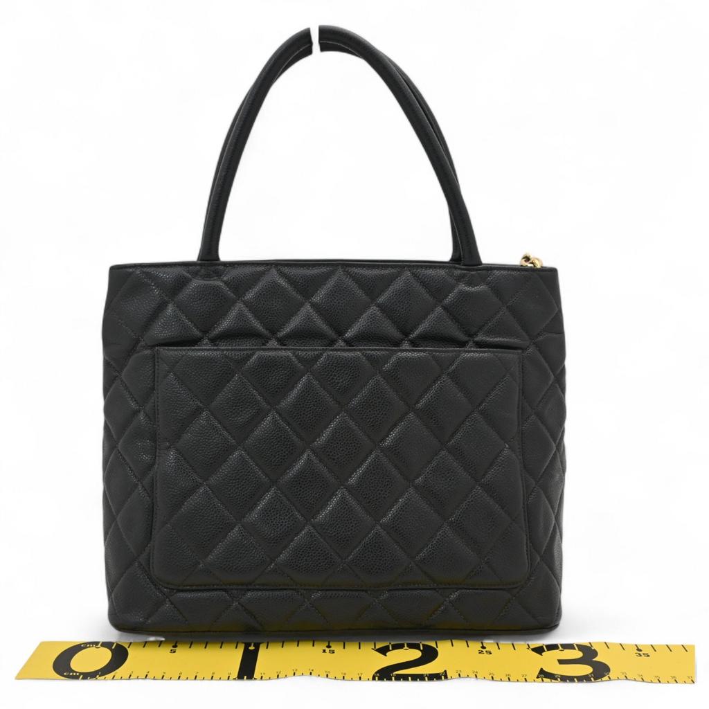 Auth CHANEL Matelasse Reissue Tote Bag Caviar Skin ch99128ht