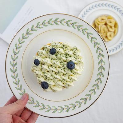 8 Inch Ceramic Plate Round Dinner Plate Cake Dessert Food Plate Gold Rim Leaf Pattern Serving Dishes Porcelain Kitchen Tableware