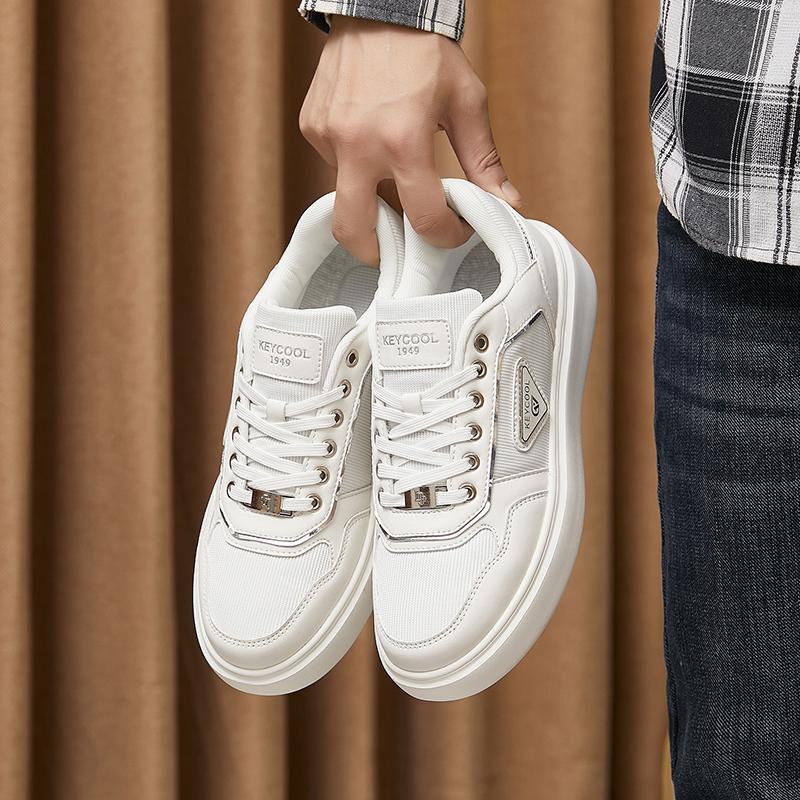 TUINANLE Skateboard Shoes Men Flat Leather Men's Casual Sneakers Comfortable Low-top Sneakers Both Unisex White Black