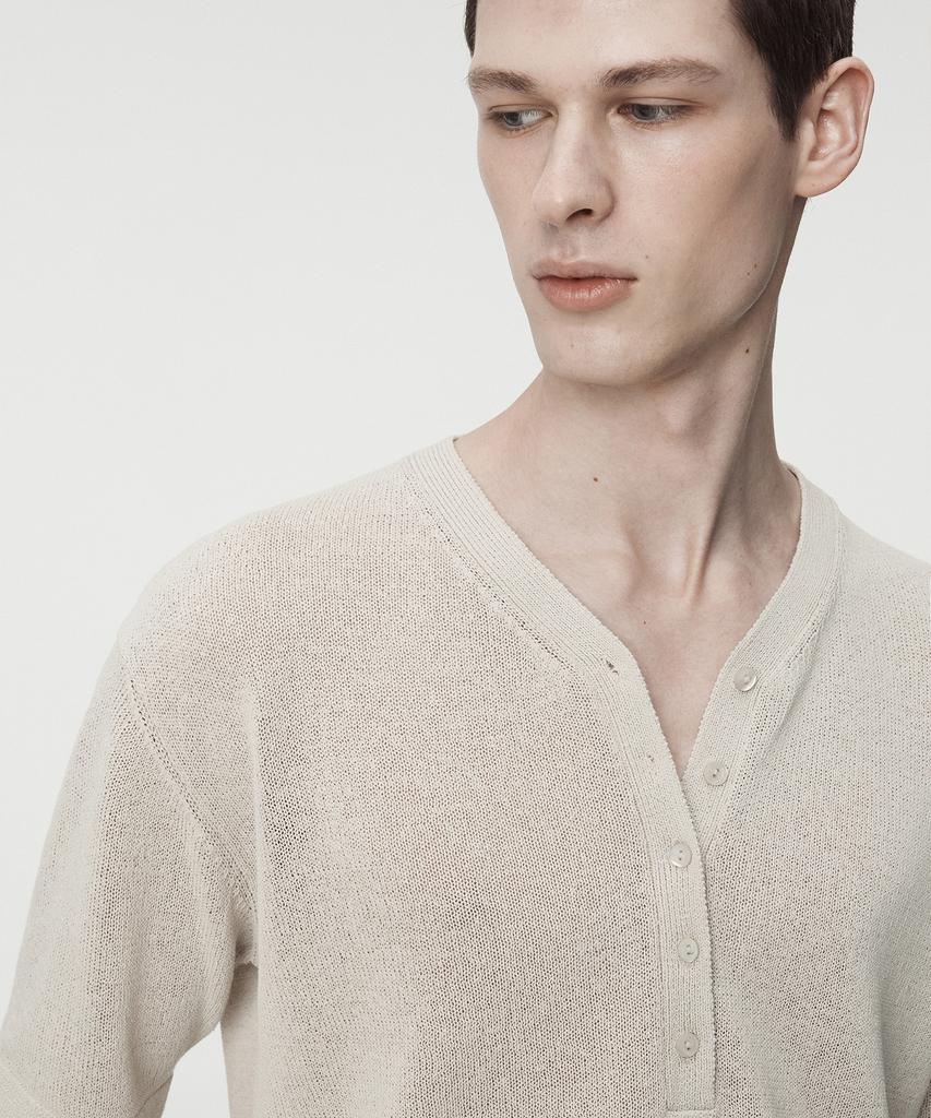 UMARMUNG High Twist Cotton Henley Neck Pullover_Paper