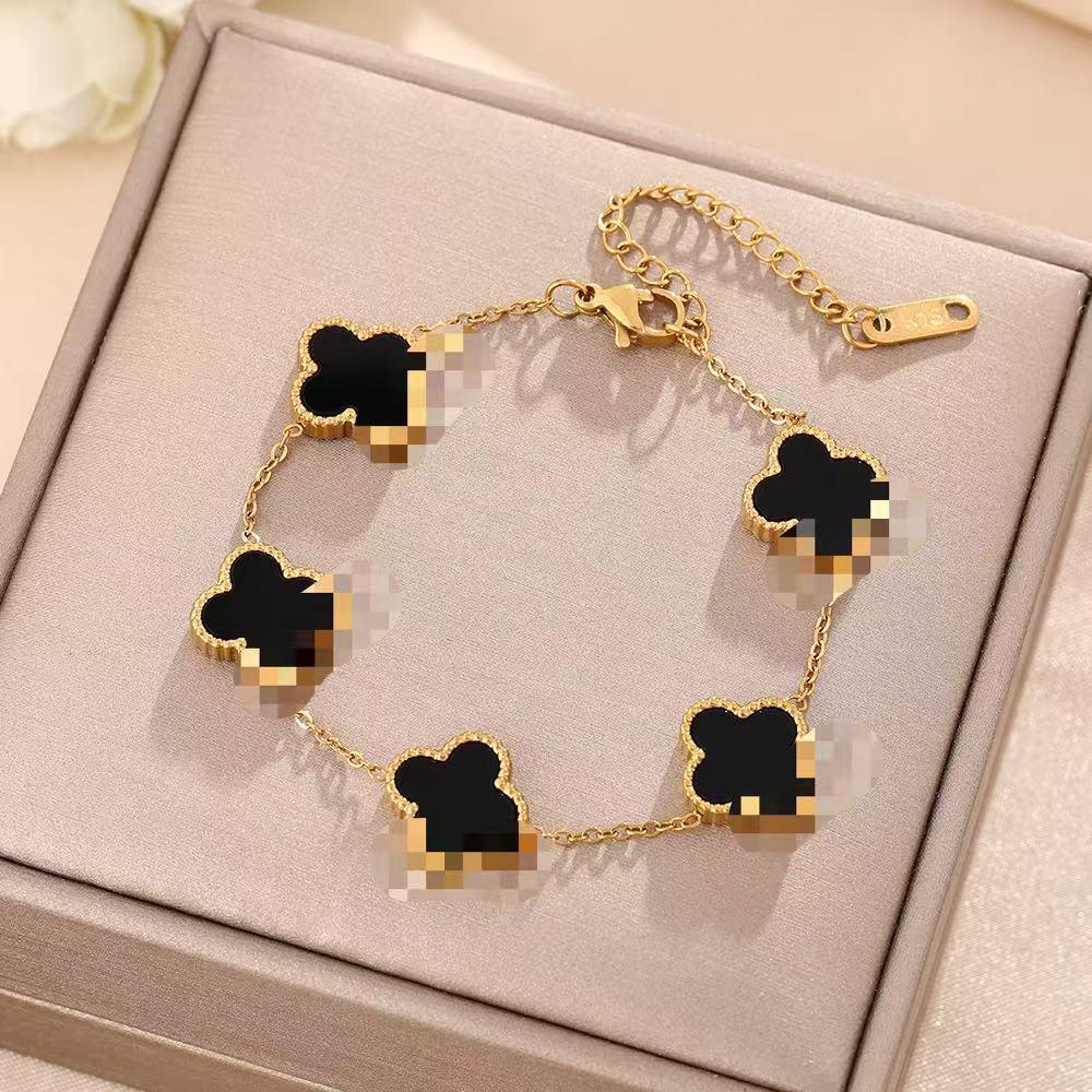 Luxe Titanium Staal Vierbladig Klaver Armband in Koreaanse Stijl met Ingelegde Diamanten voor Vrouwen - Kleurvast