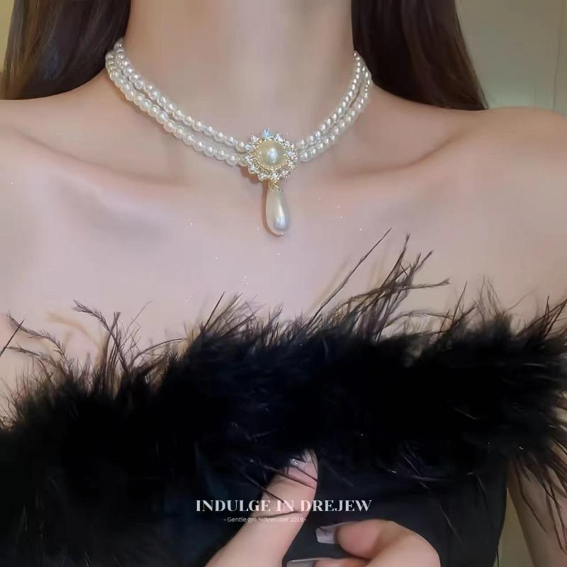 Korean Retro Pearl Diamond Fringed Neck Chain Internet Celebrity Temperament Design Sense Flower Bow Collarbone Chain Necklace Female