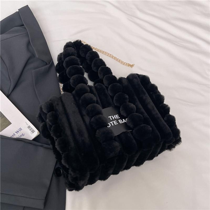 

Winter new handheld alphabet wool bag capacity women s chain shoulder messenger bag tote plush bag