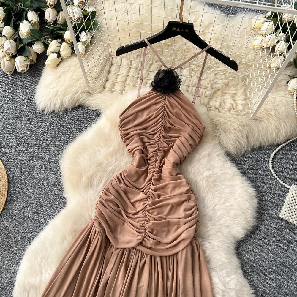 European and American fashion celebrity temperament neck dress women's clothing design irregular folds slim and thin beach dress