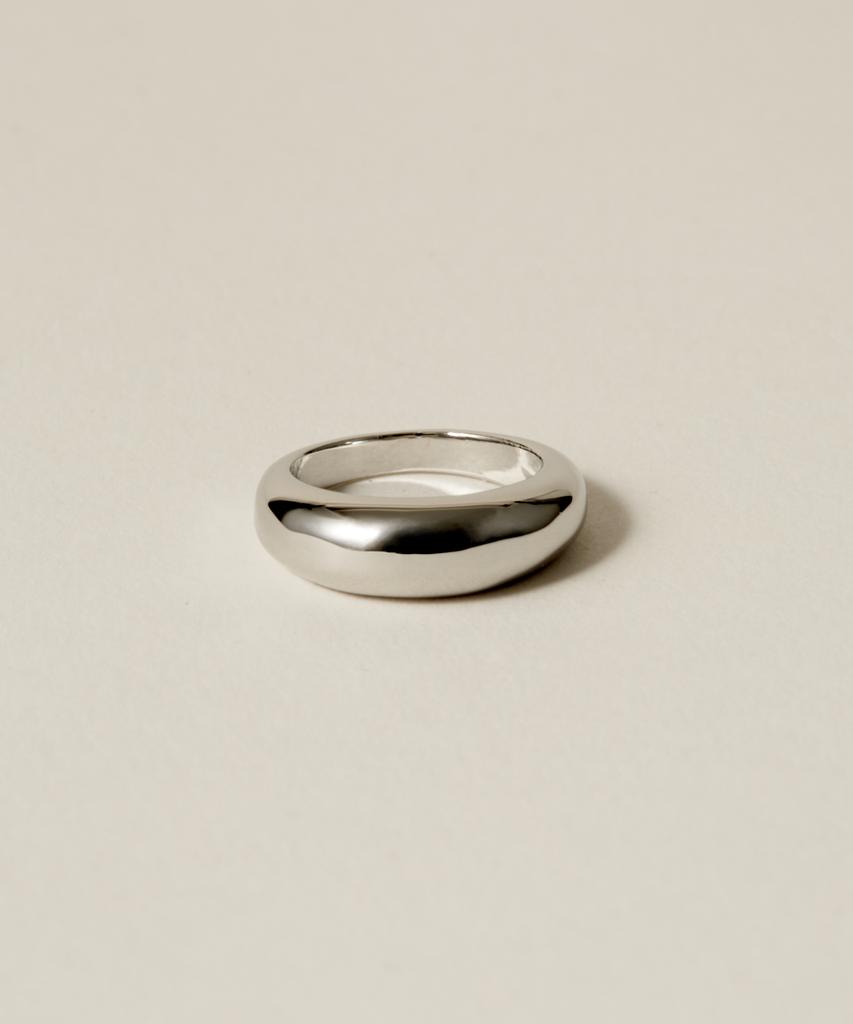 Novice Tokyo Volume Pinky Ring / Silver