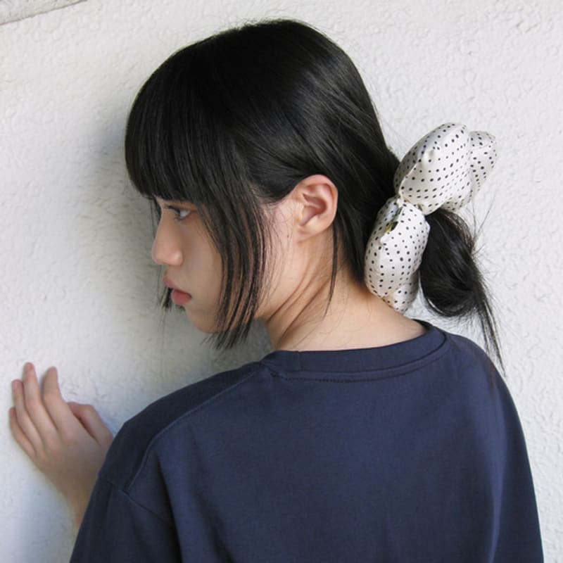 

Солнечная резинка для волос в горошек (WHITE) FREE