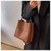 Soft Leather Bucket Bag Handbag Women'S High-End Feeling Shoulder Oblique Span Bag Large Capacity Commuter Tote Bag Underarm Bag