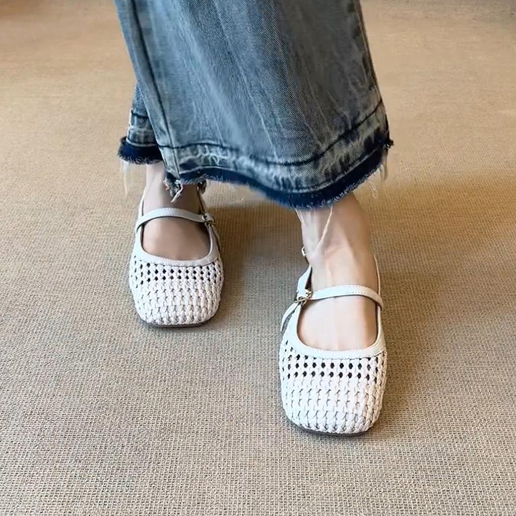 Sheepskin fashionable retro woven hollow breathable bag head sandals women's comfortable word with leather square head Roman shoes
