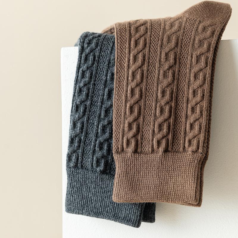 Women's Mid-calf Socks, Autumn and Winter Combed Cotton Antibacterial and Deodorizing Twisted Long Calf Socks, Women's Long Socks