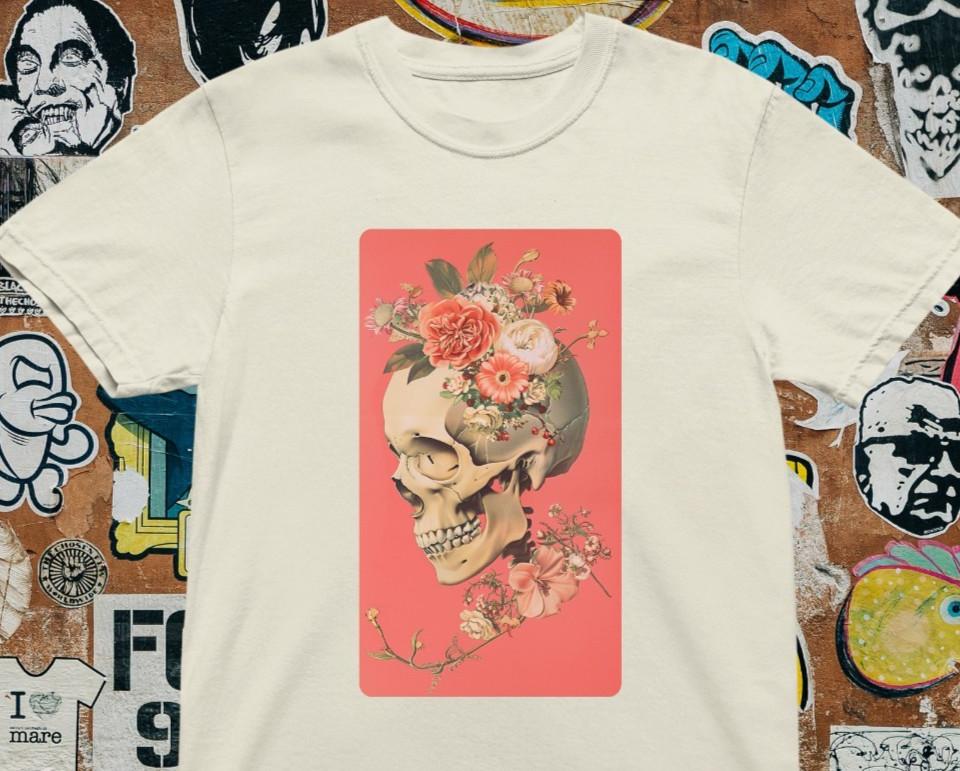 Floral Skull T-Shirt – Vintage Gothic Skeleton Head with Roses Graphic Tee Dark XXL