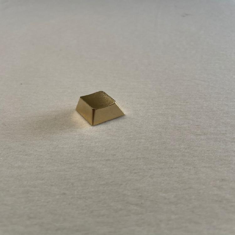 Gold Zinc Alloy Keycap for Personalizing Mechanical Keyboards For Game Player Present