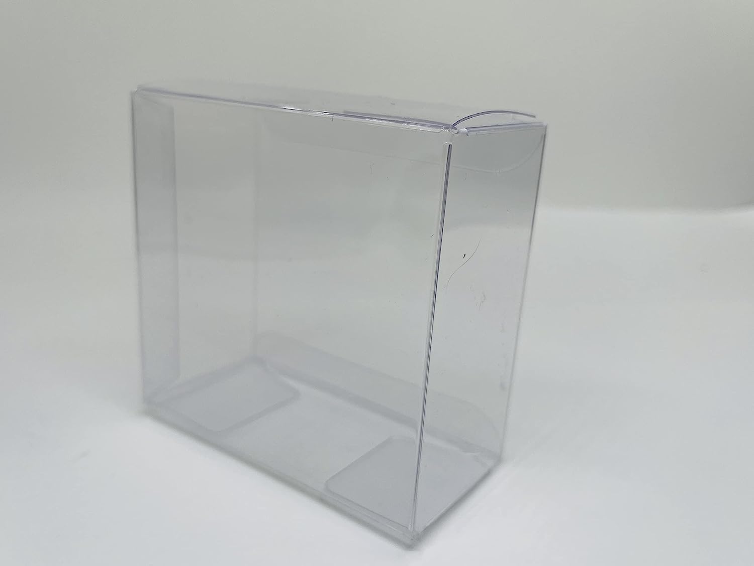 

Премиум Tomica Clear Fits 2 Совместим с Юбилейной витриной Tomica 50 лет 2-ярусный кейс, Tomica, Модели, (15 случаев) AS-CKS-MD15