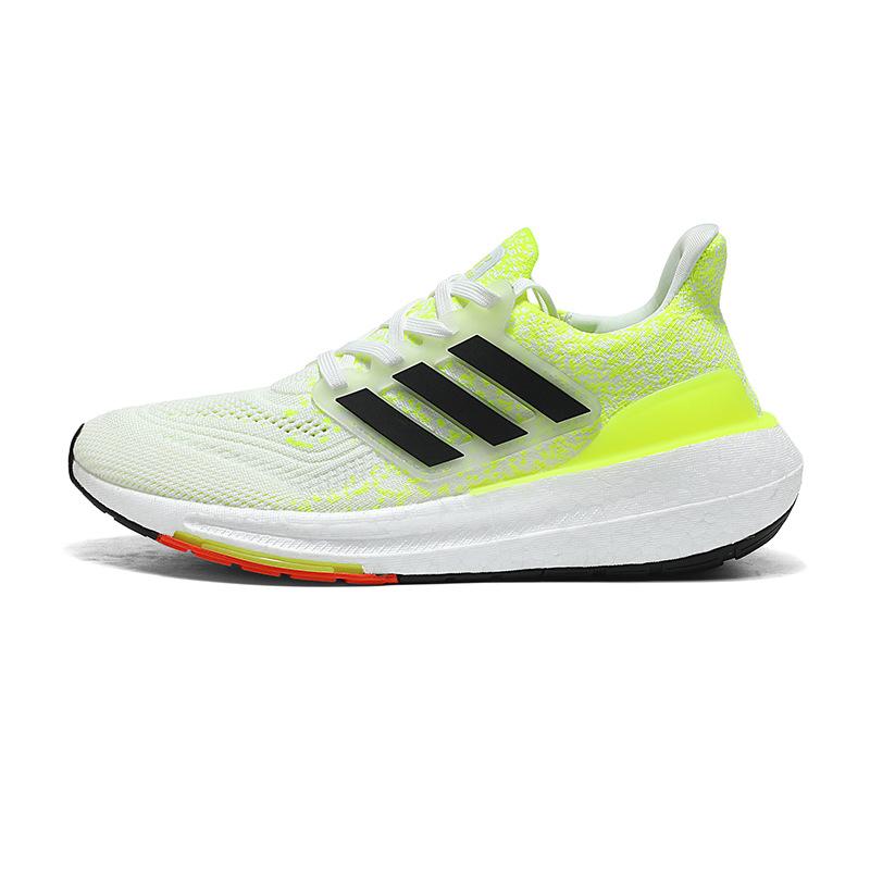 Zapatos de hombre primavera y verano transpirables 2023 nuevos zapatos casuales de viaje para hombre versátiles zapatos deportivos para correr de malla