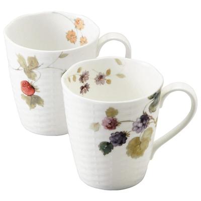 NARUMI Pair Mug Lucy Garden 370cc Berry Pattern 2 Pattern Set Cute Stylish Relief Large Microwave Warm Dishwasher Safe Gift Box Included 96011-21903P
