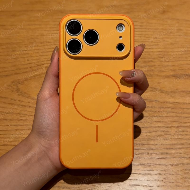Luxury Original Hard PC For Magsafe Case For iPhone 17 Air 16 15 Pro Max Fundas TPU Magnetic Wireless Phone Cover iPhone 17 Pro