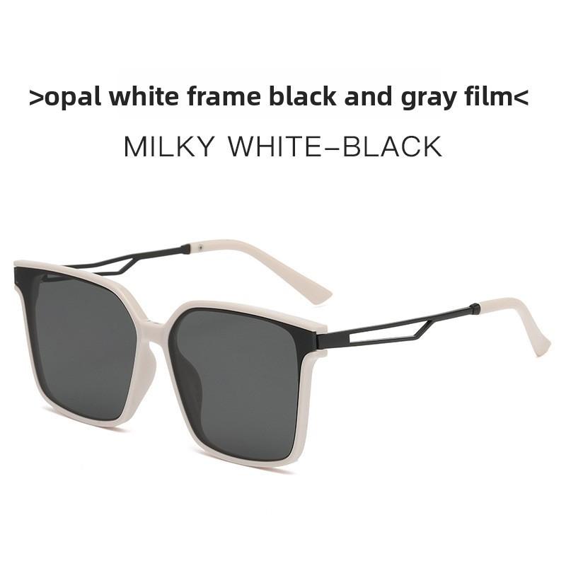 Gm Fashion Retro Square Sunglasses With Uv400 Protection For Casual Outings