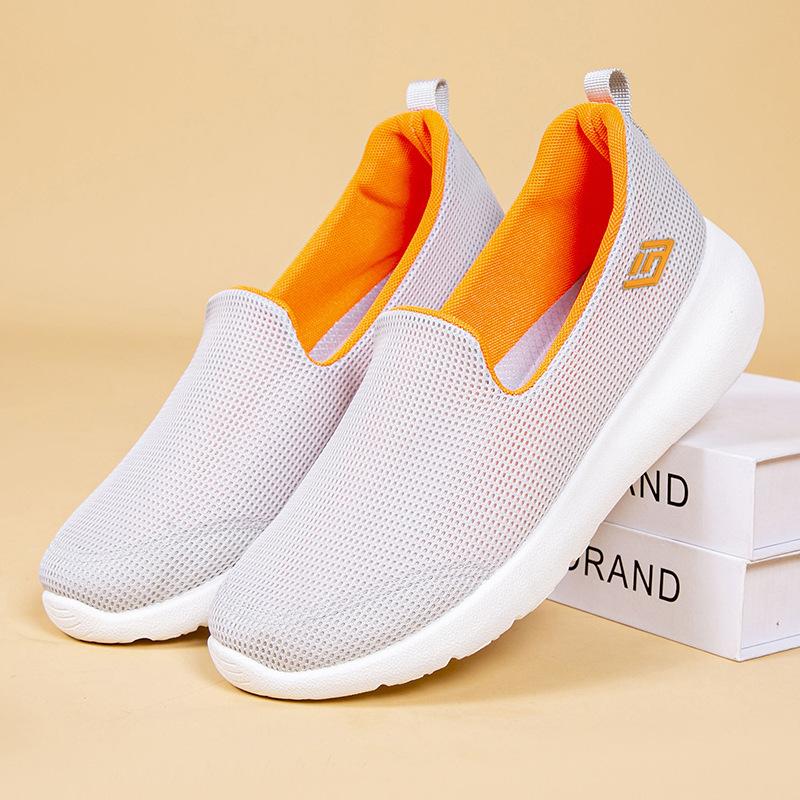 Stoffschuhe, leichte Freizeitschuhe mit weicher Sohle, alte Peking-Stoffschuhe für Männer und Frauen im gleichen Stil, einpedaliger Wanderschuh für Männer und Frauen mittleren Alters und älter