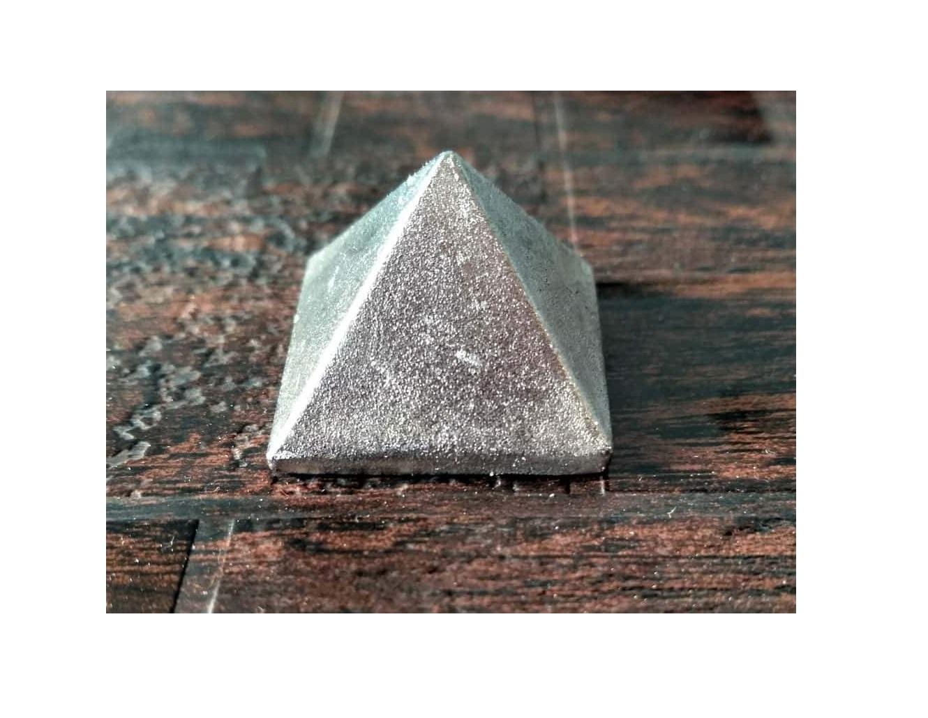 Статуэтка пирамиды, Parad Pyramid Idol, Kalyan Puja