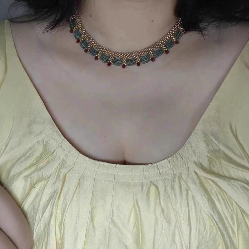 New Chinese Multi-layer Lace Fringed Necklace Women's Unique Design Collarbone Chain