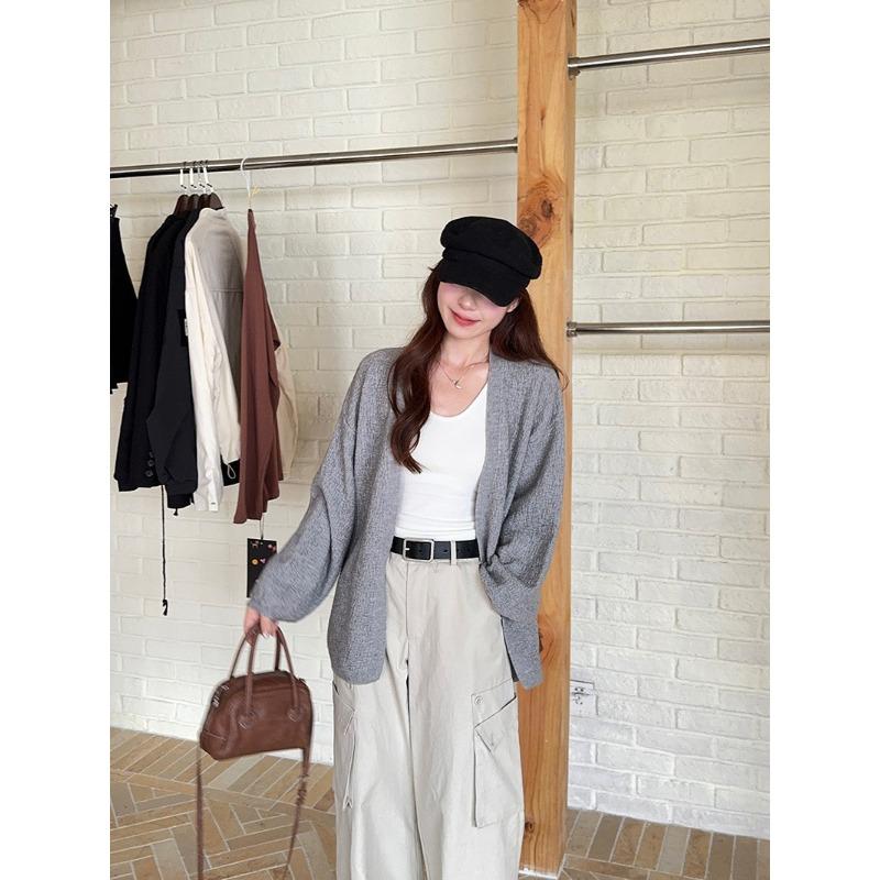 Autumn and winter new lazy style bark pattern fashionable versatile loose medium and long bubble sleeve knitted sweater jacket women