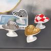 Creative Love Tray Ceramic Heart Shaped Jewelry Cosmetic Box Delicate Tall Fruit Dessert Plate Display Stand Table Ornament New