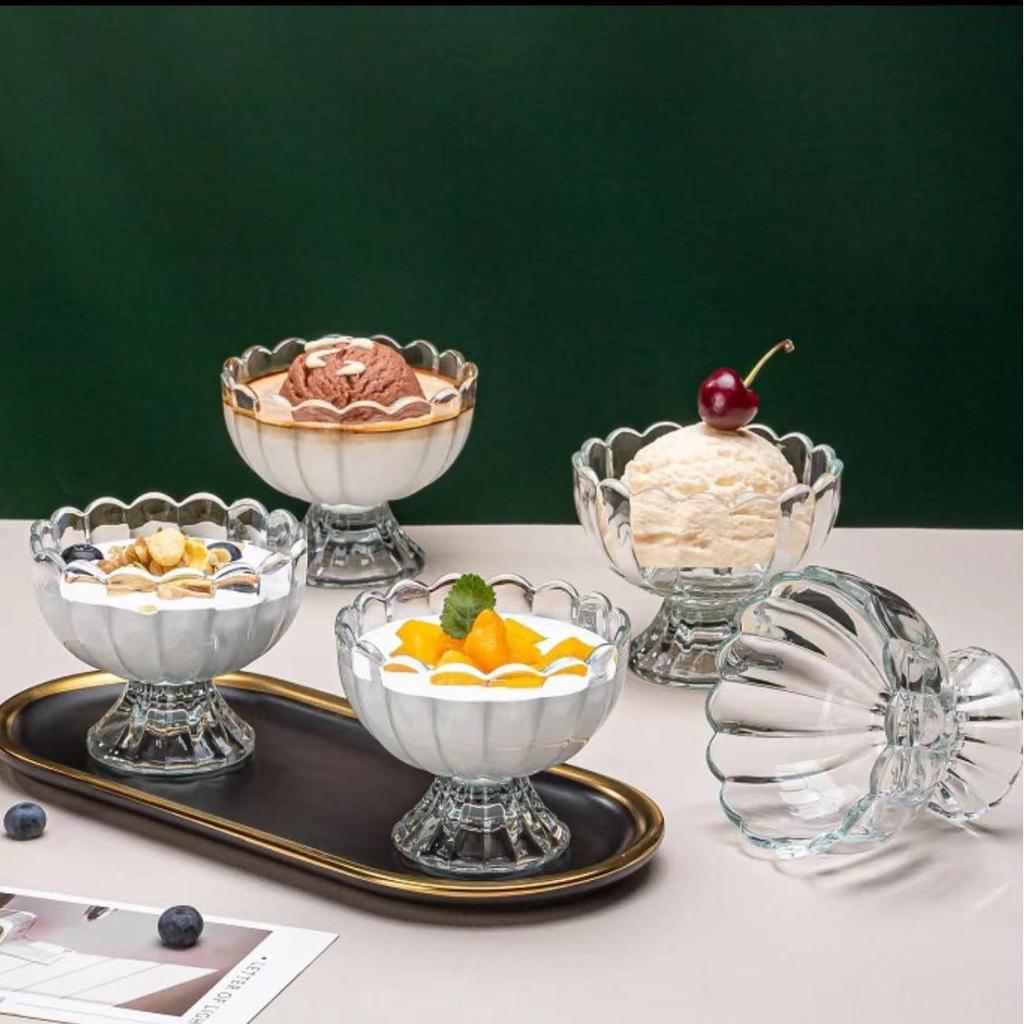 Minimalist Glass Dessert and Yogurt Cup for Salads and Ice Cream