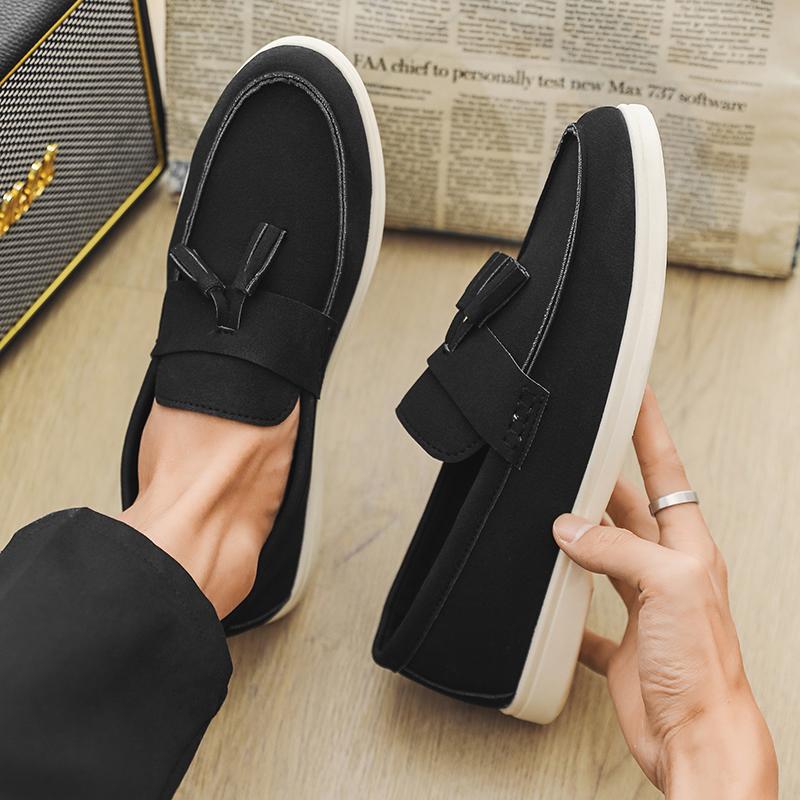 2025 Hot Sale Men's Slip On Loafers Lightweight Breathable Comfort Non Slip Soft Sole Hand Sewn Tassels Casual Walking Shoes