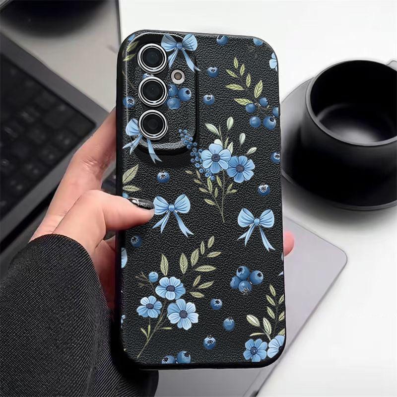 Blaubeer-Schleifen Blumiges Case Für Samsung S26 S25 S24 Ultra S23 S22 S21 FE A15 A16 A17 A26 A35 A36 A37 A54 A55 A56 A57 5G Lederstruktur Abdeckung