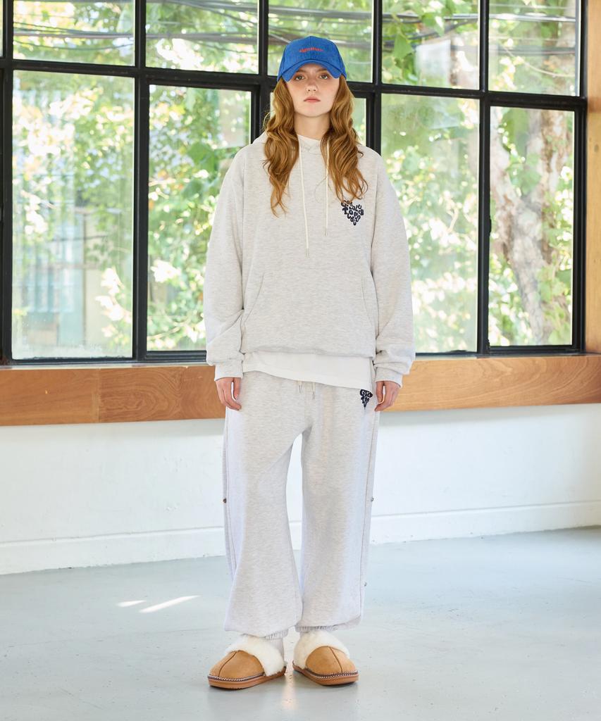 Alikim Goodluck Heart Snap Off Sweat Pants / White-Melange