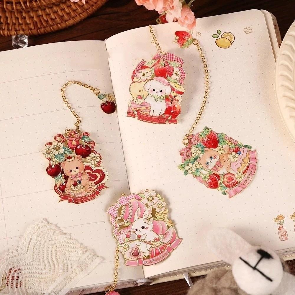 Exquisite Book Clip Bear Page Marker Creative Pendant Bookmark Gift